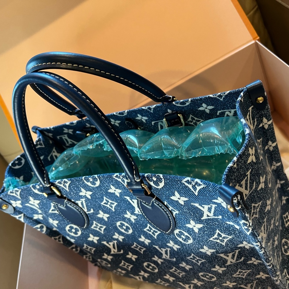 Sold ❌ New▪️Louis Vuitton Denim Onthego MM - Picture 10 of 15
